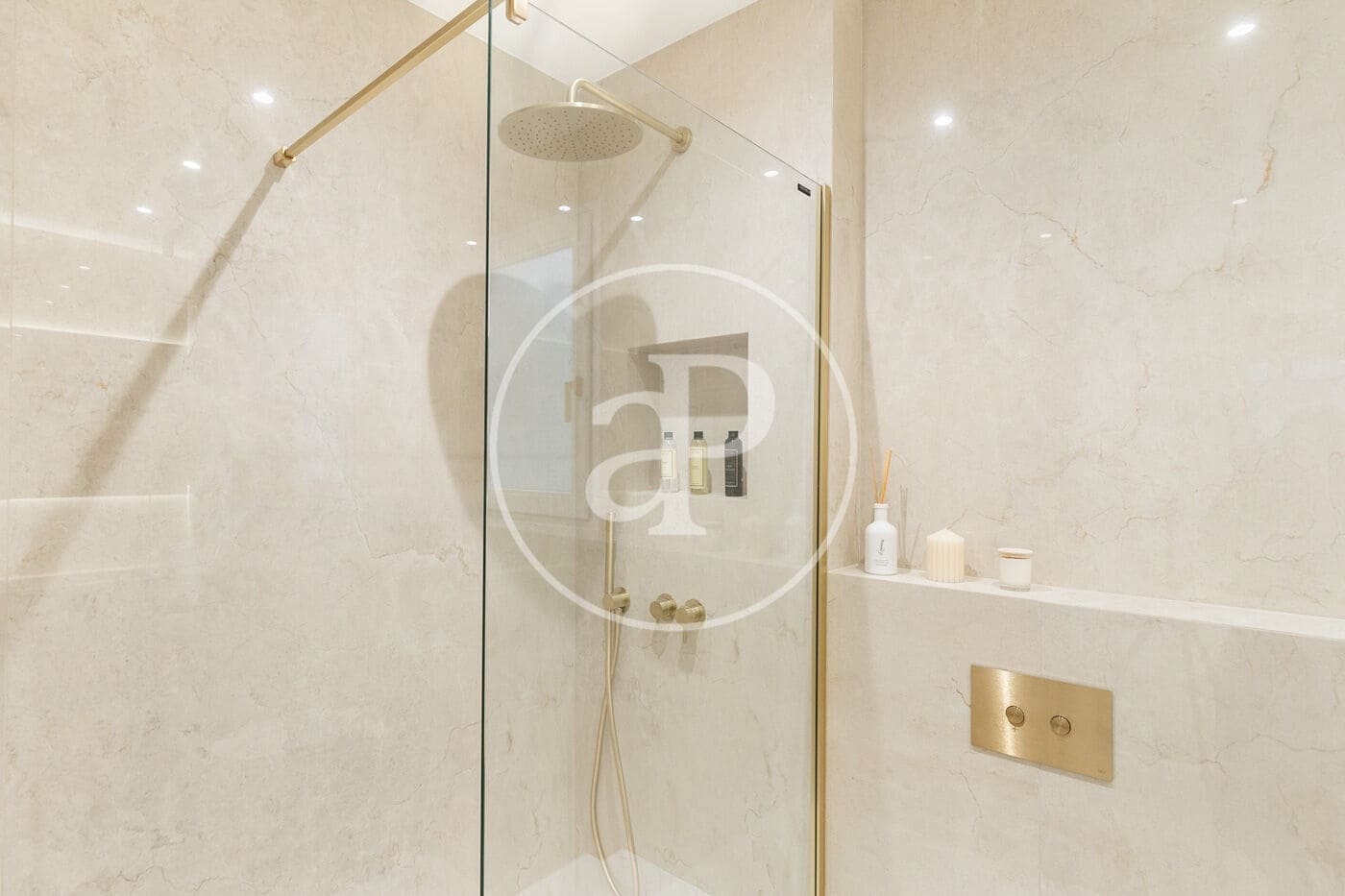 4 slaapkamer Appartement te koop in Barcelona stad met zwembad - € 1.700.000 (Ref: 8929164)