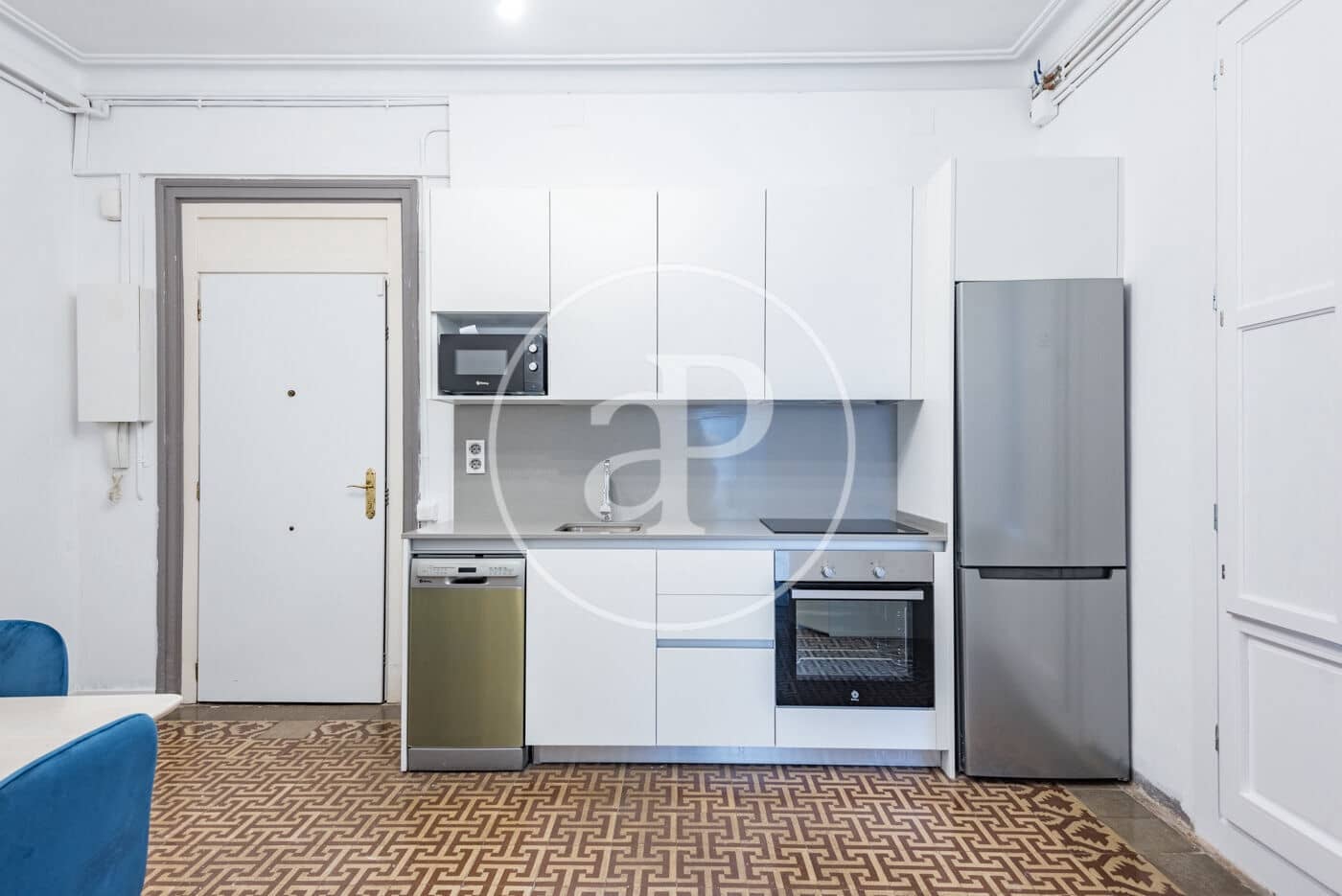 3 soveværelse Lejlighed til leje i Barcelona by - € 2.200 (Ref: 8929168)