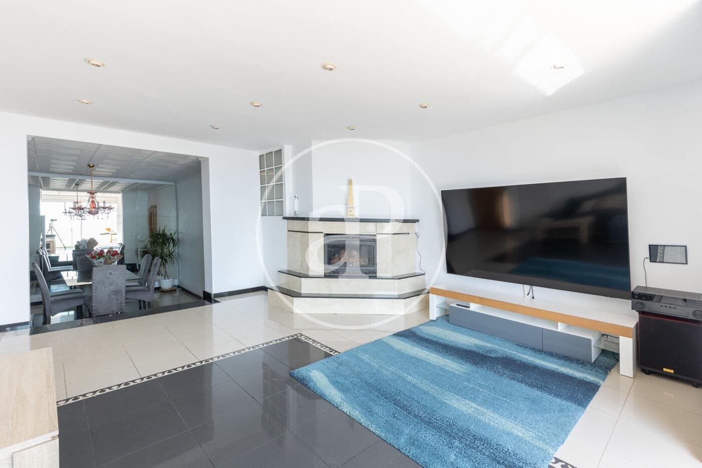 6 soveværelse Villa til salg i Barcelona by - € 1.200.000 (Ref: 8935444)