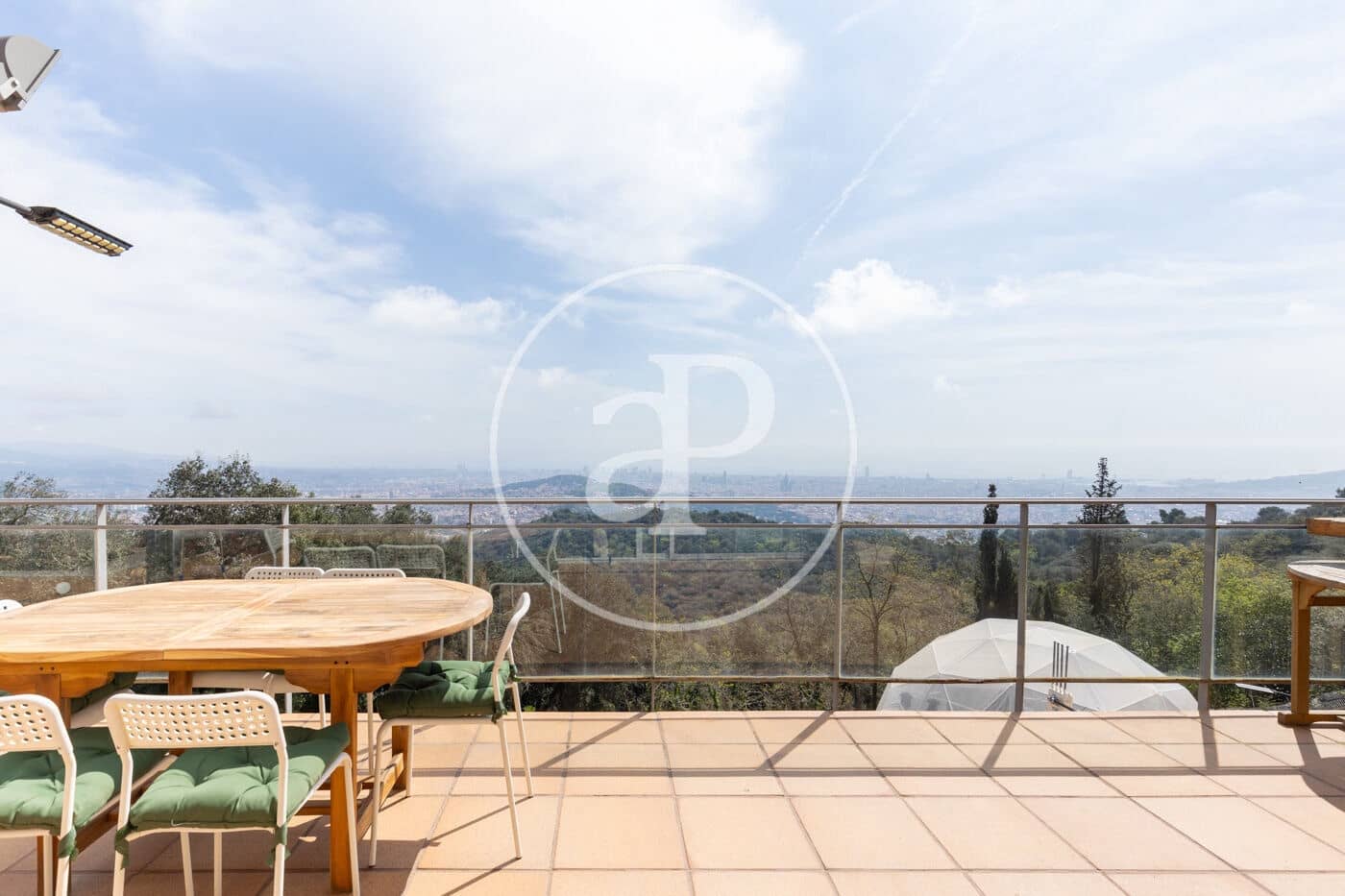 6 soveværelse Villa til salg i Barcelona by - € 1.200.000 (Ref: 8935444)