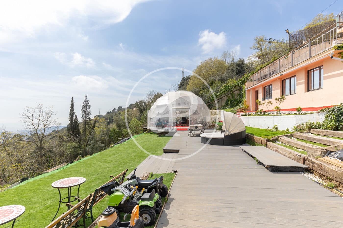 6 soveværelse Villa til salg i Barcelona by - € 1.200.000 (Ref: 8935444)