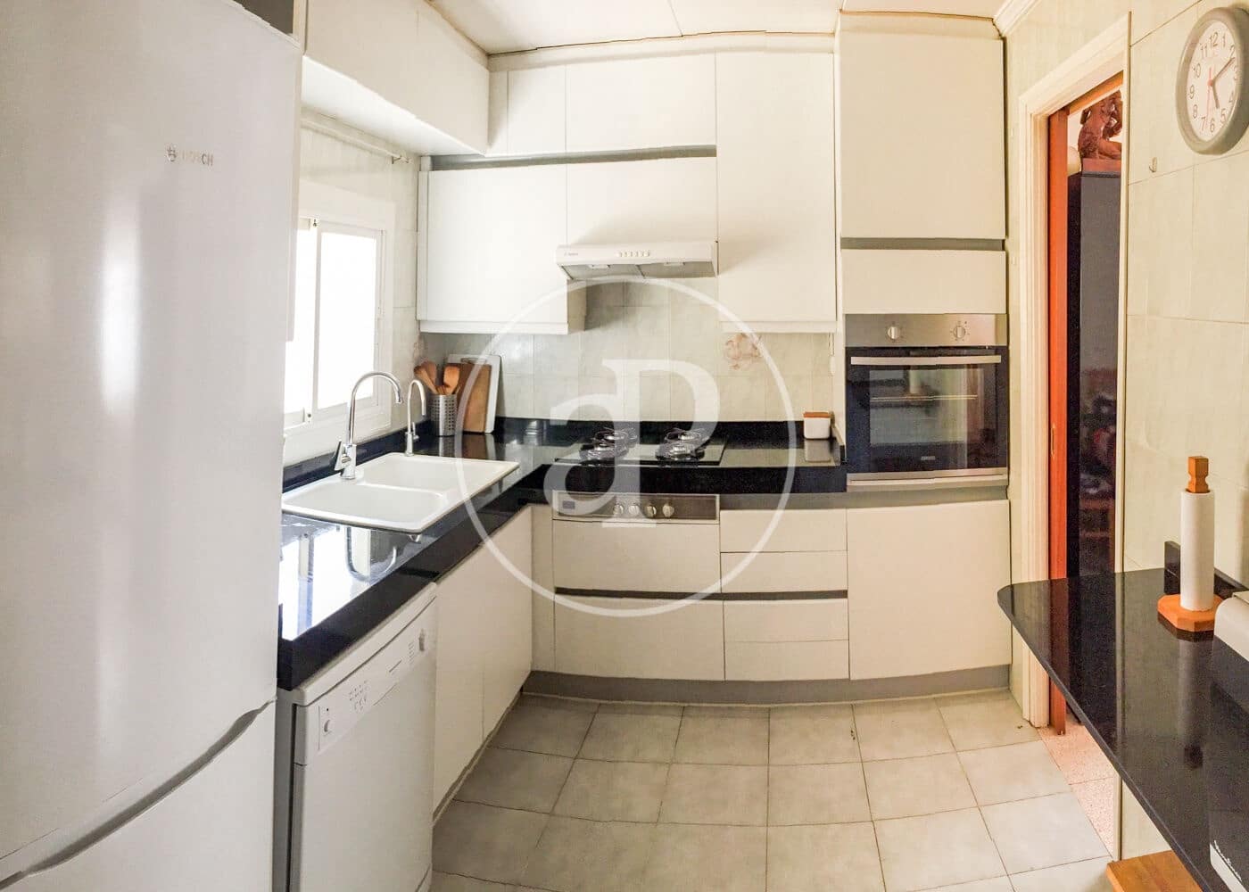 6 soverom Villa til salgs i Terrassa med svømmebasseng - € 480 000 (Ref: 8935445)