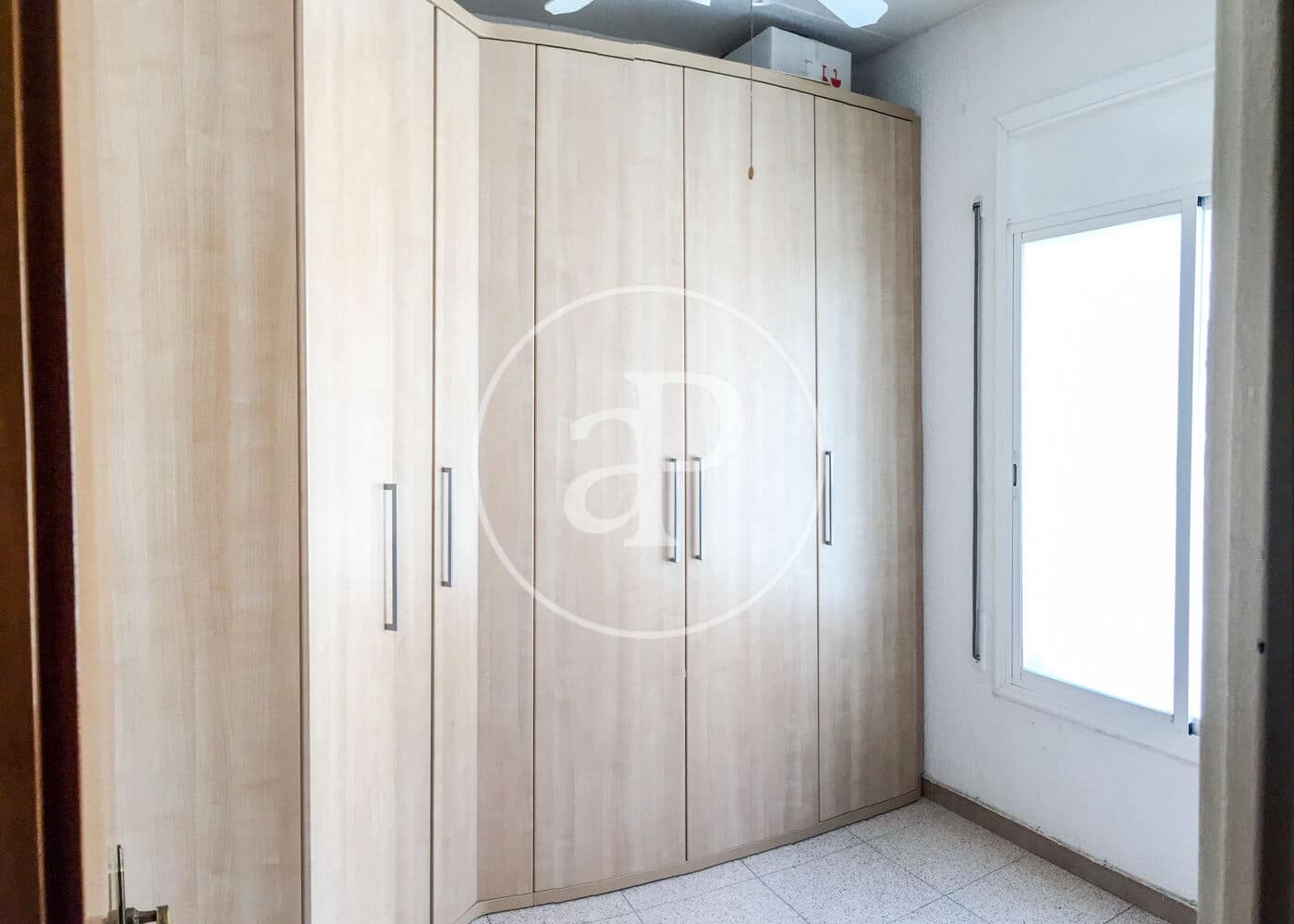 6 soverom Villa til salgs i Terrassa med svømmebasseng - € 480 000 (Ref: 8935445)