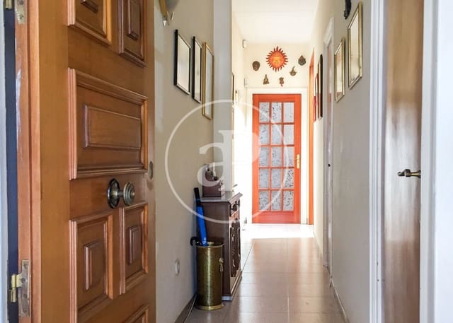 6 bedroom Villa for sale in Terrassa with pool - € 480,000 (Ref: 8935445)