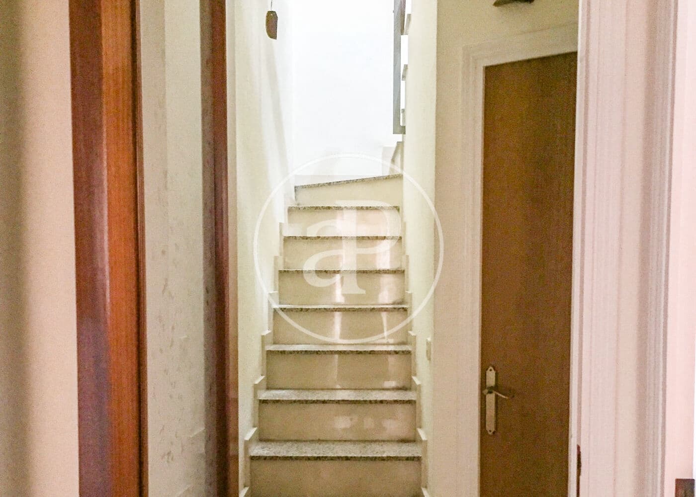 6 soverom Villa til salgs i Terrassa med svømmebasseng - € 480 000 (Ref: 8935445)