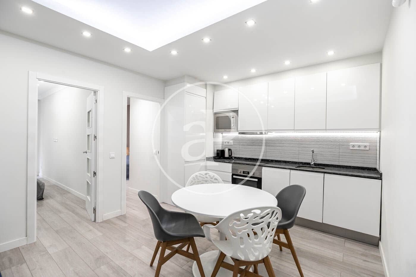 2 bedroom Apartment for sale in Barcelona city - € 328,000 (Ref: 8935447)