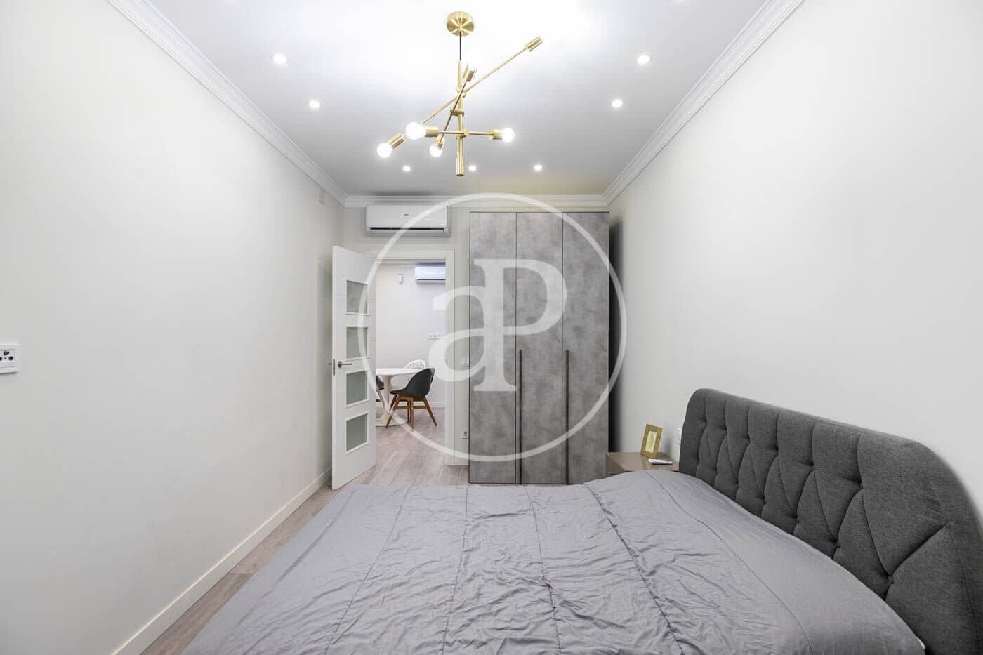 2 bedroom Apartment for sale in Barcelona city - € 328,000 (Ref: 8935447)