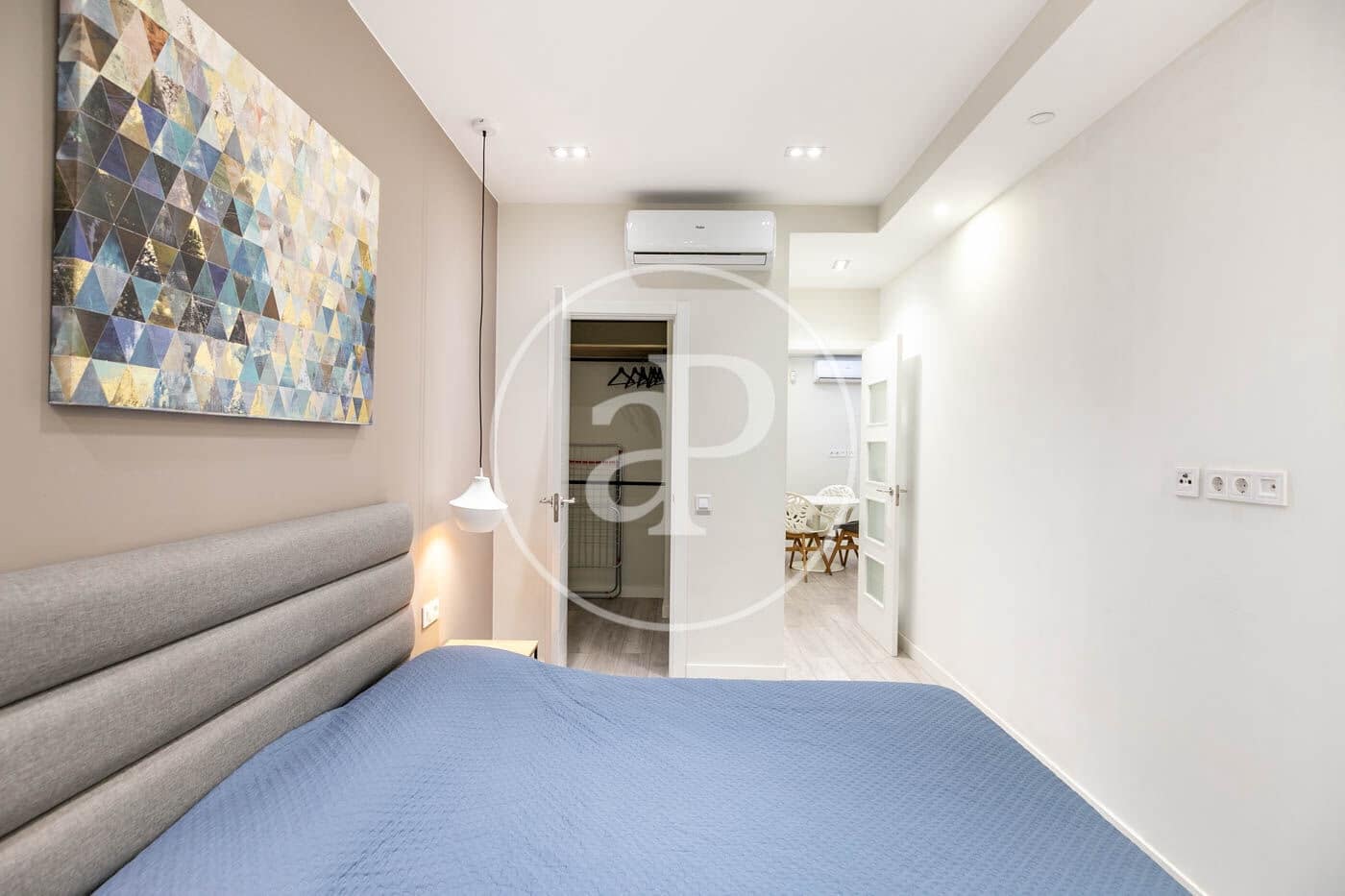 2 bedroom Apartment for sale in Barcelona city - € 328,000 (Ref: 8935447)