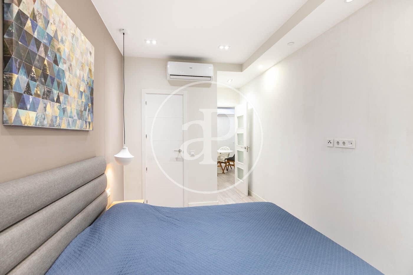 2 bedroom Apartment for sale in Barcelona city - € 328,000 (Ref: 8935447)