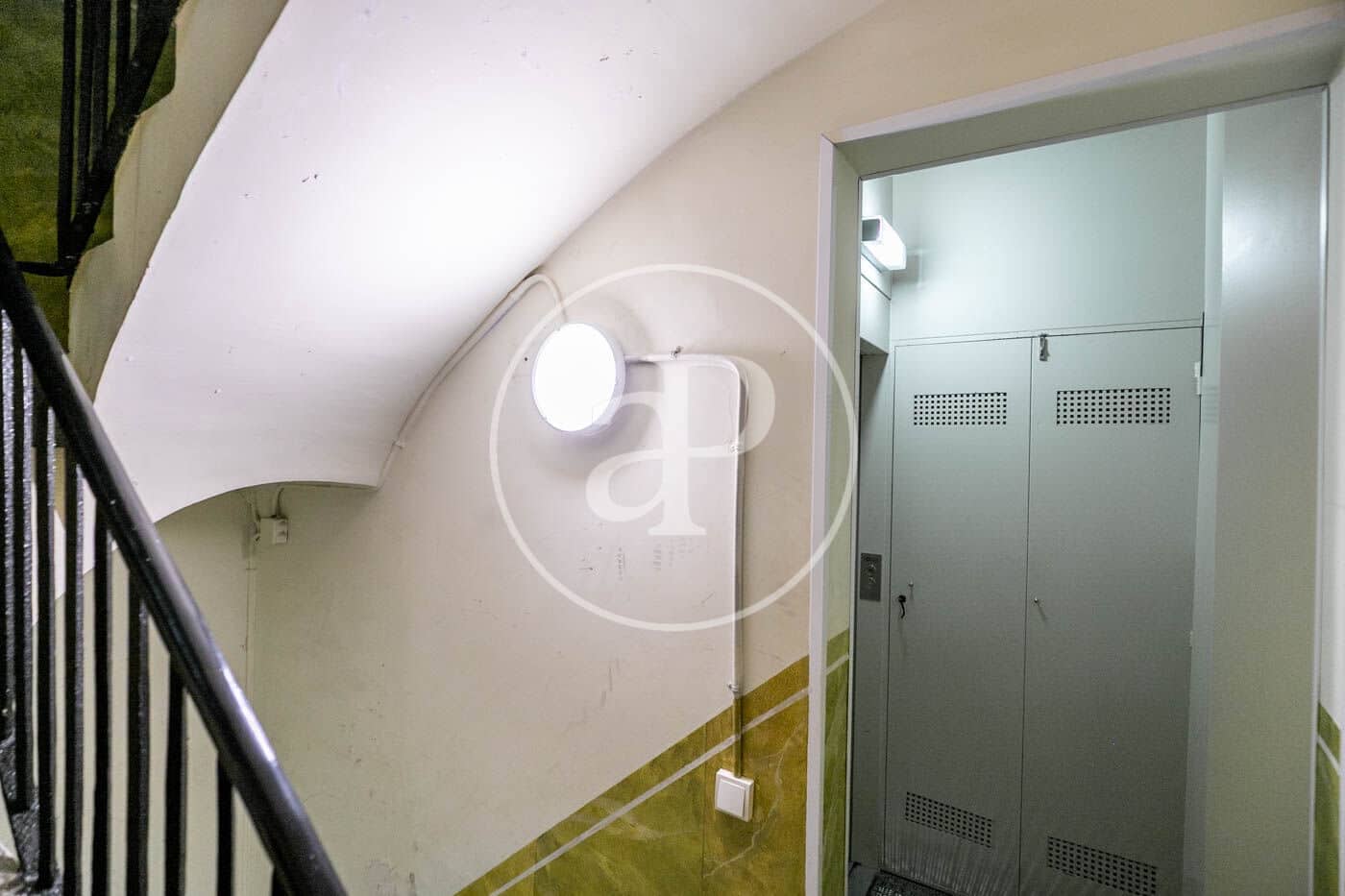 2 bedroom Apartment for sale in Barcelona city - € 328,000 (Ref: 8935447)