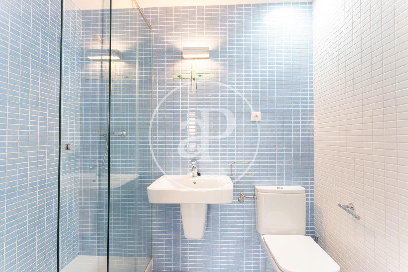 Villa/Maison de 6 chambres à louer à Barcelone ville avec piscine - 7 900 € (Ref: 8935453)