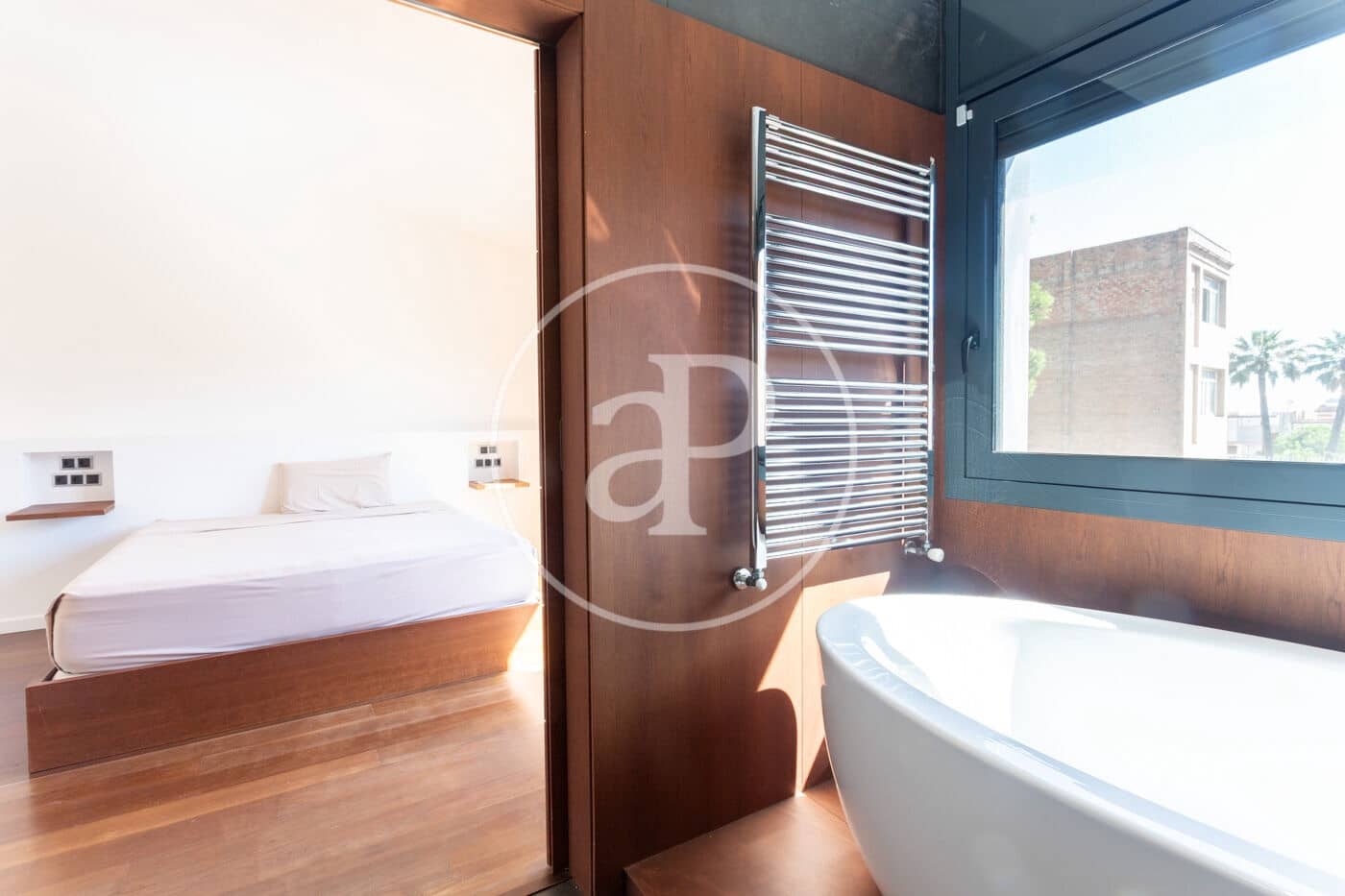 Villa/Maison de 6 chambres à louer à Barcelone ville avec piscine - 7 900 € (Ref: 8935453)