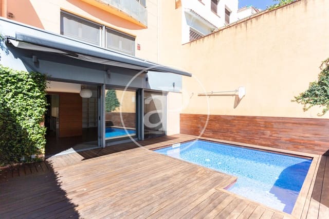 6 soverom Villa til leie i La Vila de Gràcia, Barcelona by med svømmebasseng - € 7 900 (Ref: 8935453)