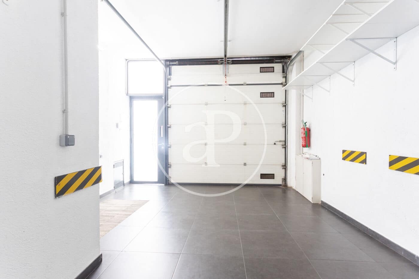 Villa/Maison de 6 chambres à louer à Barcelone ville avec piscine - 7 900 € (Ref: 8935453)