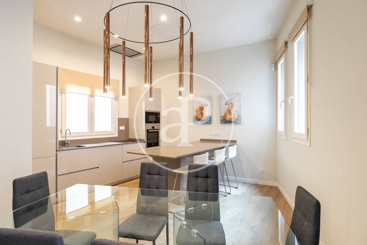 4 slaapkamer Appartement te koop in Barcelona stad - € 1.050.000 (Ref: 8938914)