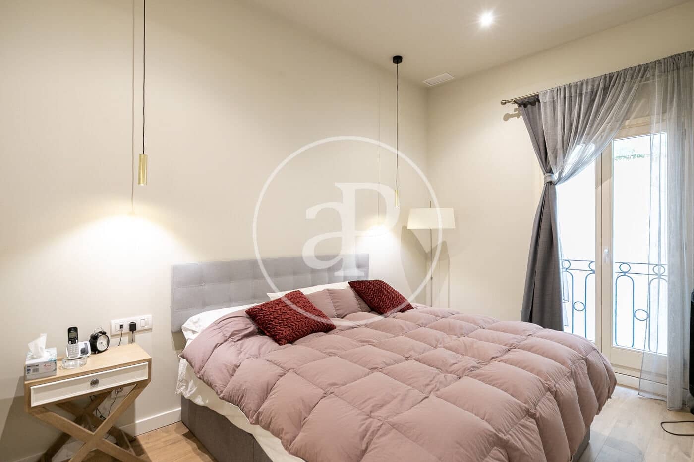 4 slaapkamer Appartement te koop in Barcelona stad - € 1.050.000 (Ref: 8938914)