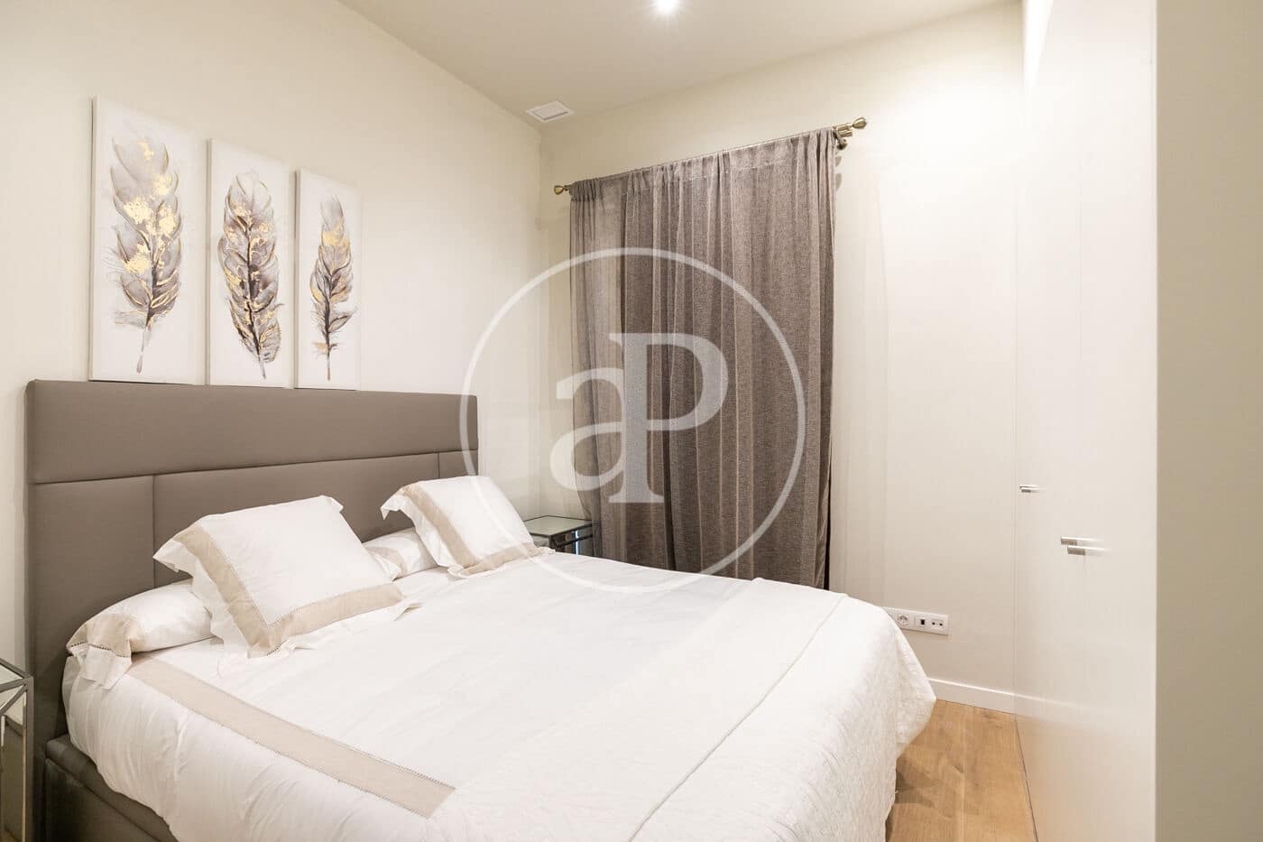 4 slaapkamer Appartement te koop in Barcelona stad - € 1.050.000 (Ref: 8938914)