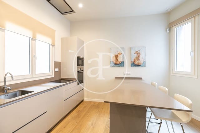 4 bedroom Apartment for sale in Sant Pere, Santa Caterina i La Ribera, Barcelona city - € 1,050,000 (Ref: 8938914)