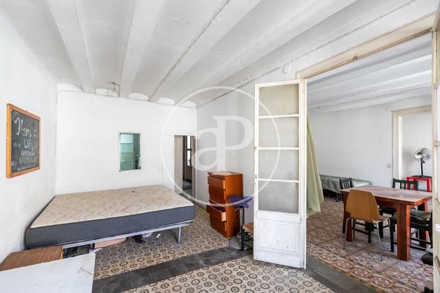4 soveværelse Penthouse til salg i El Barri Gòtic, Barcelona by - € 695.000 (Ref: 8938918)