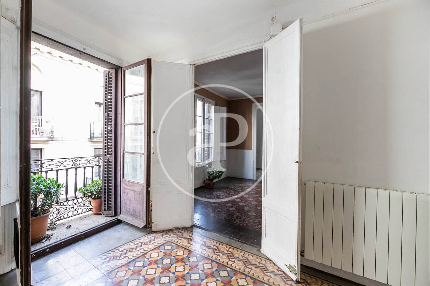 4 soveværelse Lejlighed til salg i Barcelona by - € 550.000 (Ref: 8938919)