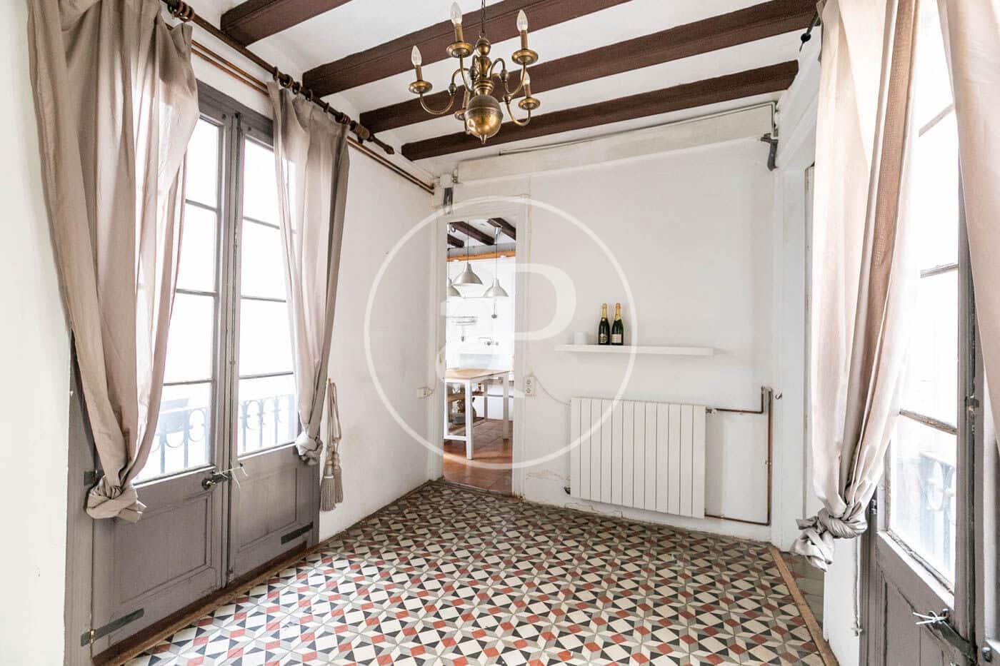 4 soveværelse Lejlighed til salg i Barcelona by - € 550.000 (Ref: 8938919)