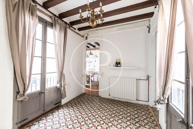 4 soveværelse Lejlighed til salg i El Barri Gòtic, Barcelona by - € 550.000 (Ref: 8938919)