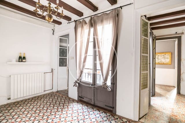 4 soveværelse Lejlighed til salg i El Barri Gòtic, Barcelona by - € 550.000 (Ref: 8938919)