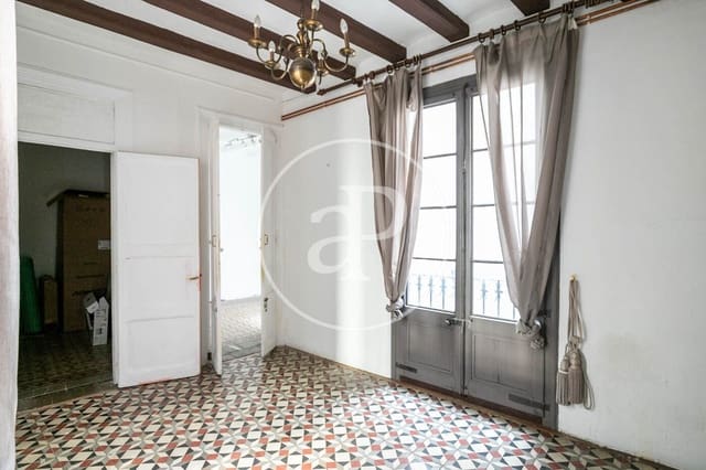 4 soveværelse Lejlighed til salg i El Barri Gòtic, Barcelona by - € 550.000 (Ref: 8938919)
