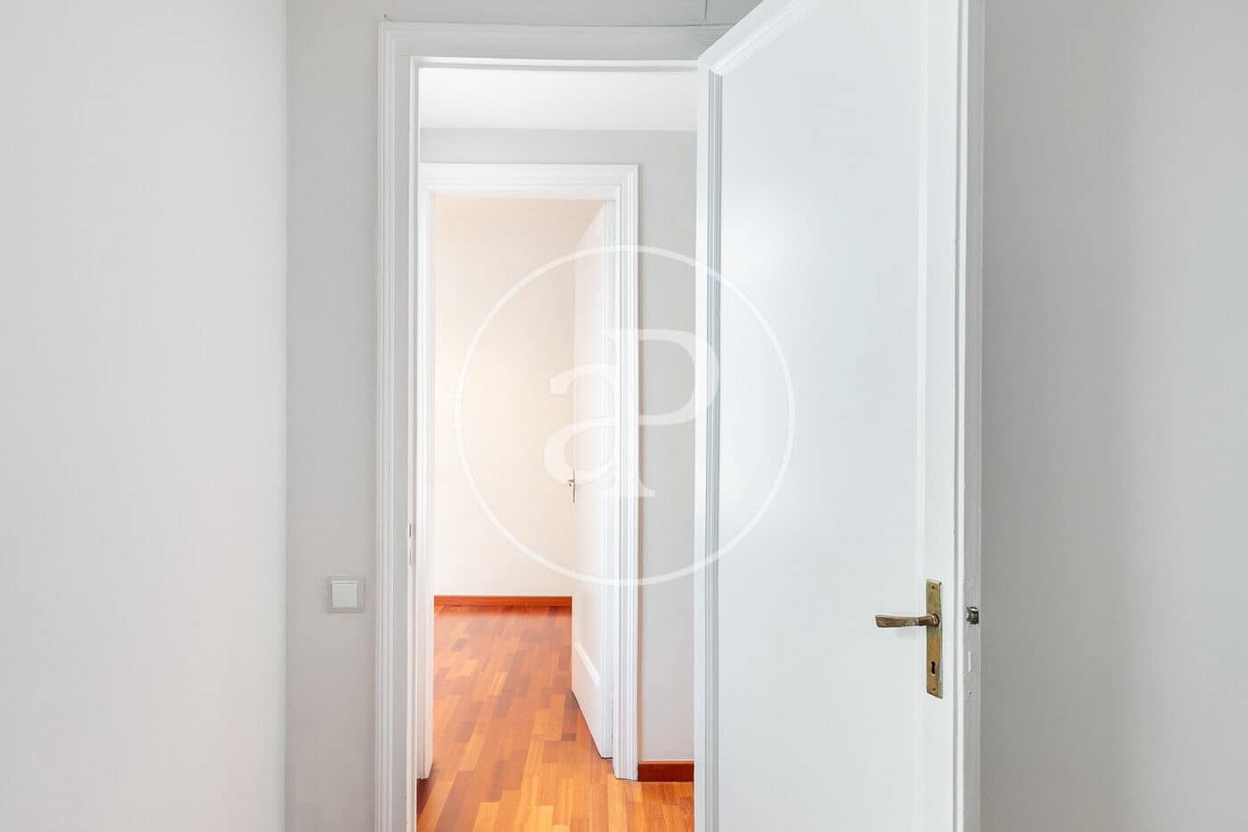 3 soveværelse Lejlighed til salg i Barcelona by - € 499.000 (Ref: 8986633)