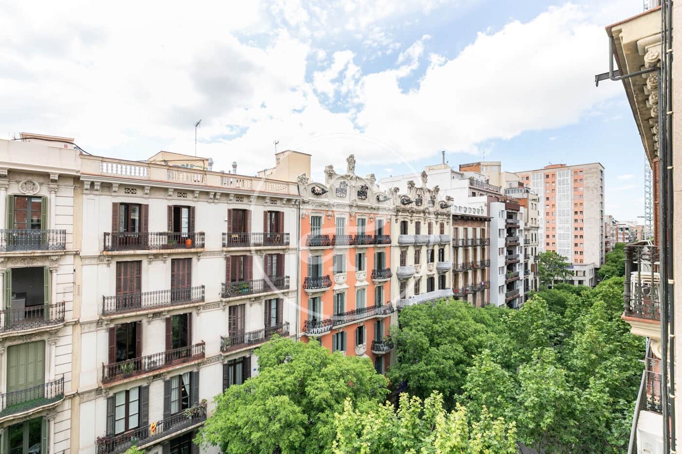 3 soveværelse Lejlighed til salg i Barcelona by - € 499.000 (Ref: 8986633)