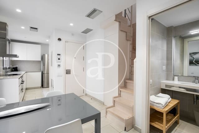 2 soveværelse Lejlighed til leje i La Barceloneta, Barcelona by - € 1.607 (Ref: 8986646)