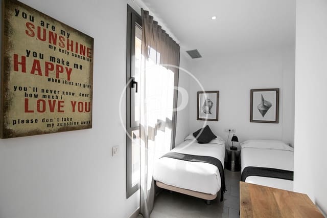 2 soveværelse Lejlighed til leje i La Barceloneta, Barcelona by - € 1.607 (Ref: 8986646)