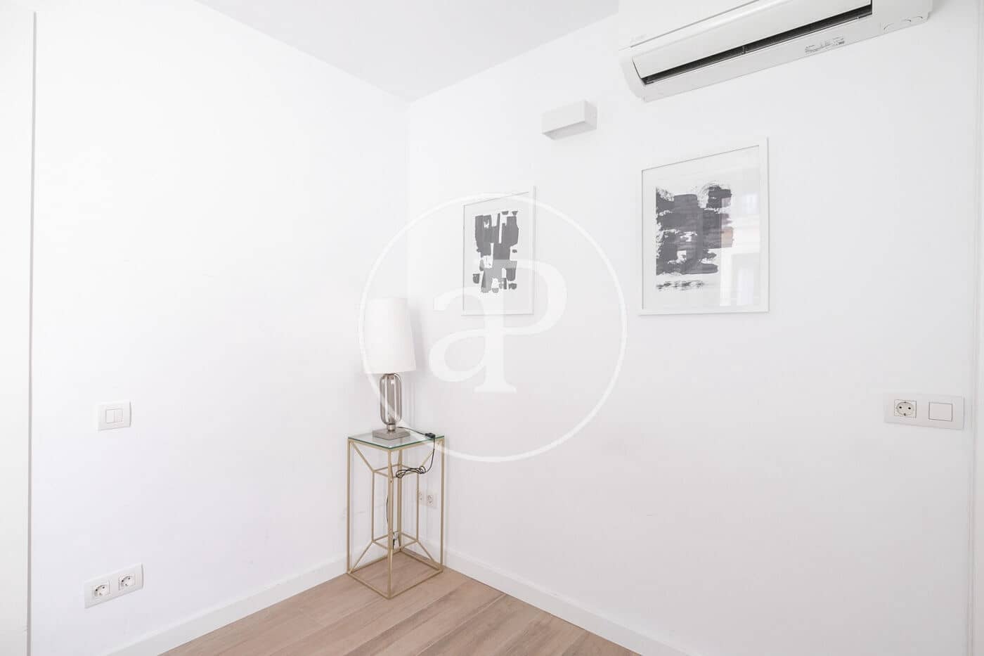 2 soveværelse Lejlighed til leje i Barcelona by - € 1.607 (Ref: 8986646)