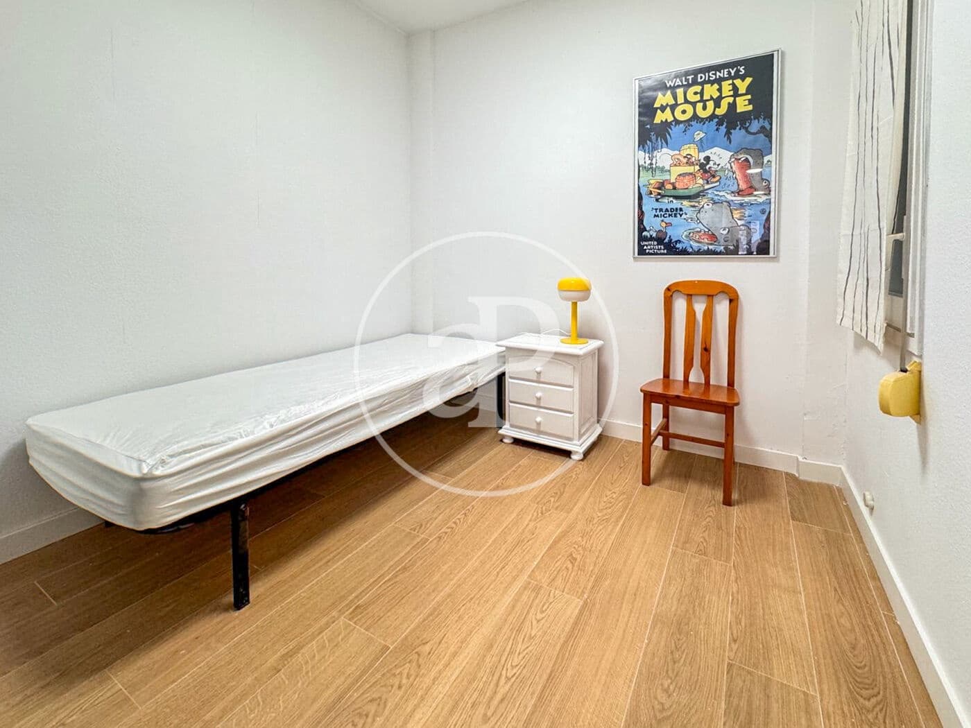 4 quarto Apartamento para arrendar em Barcelona cidade - 2 795 € (Ref: 8986673)