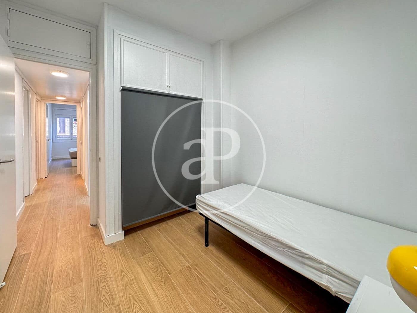 4 quarto Apartamento para arrendar em Barcelona cidade - 2 795 € (Ref: 8986673)