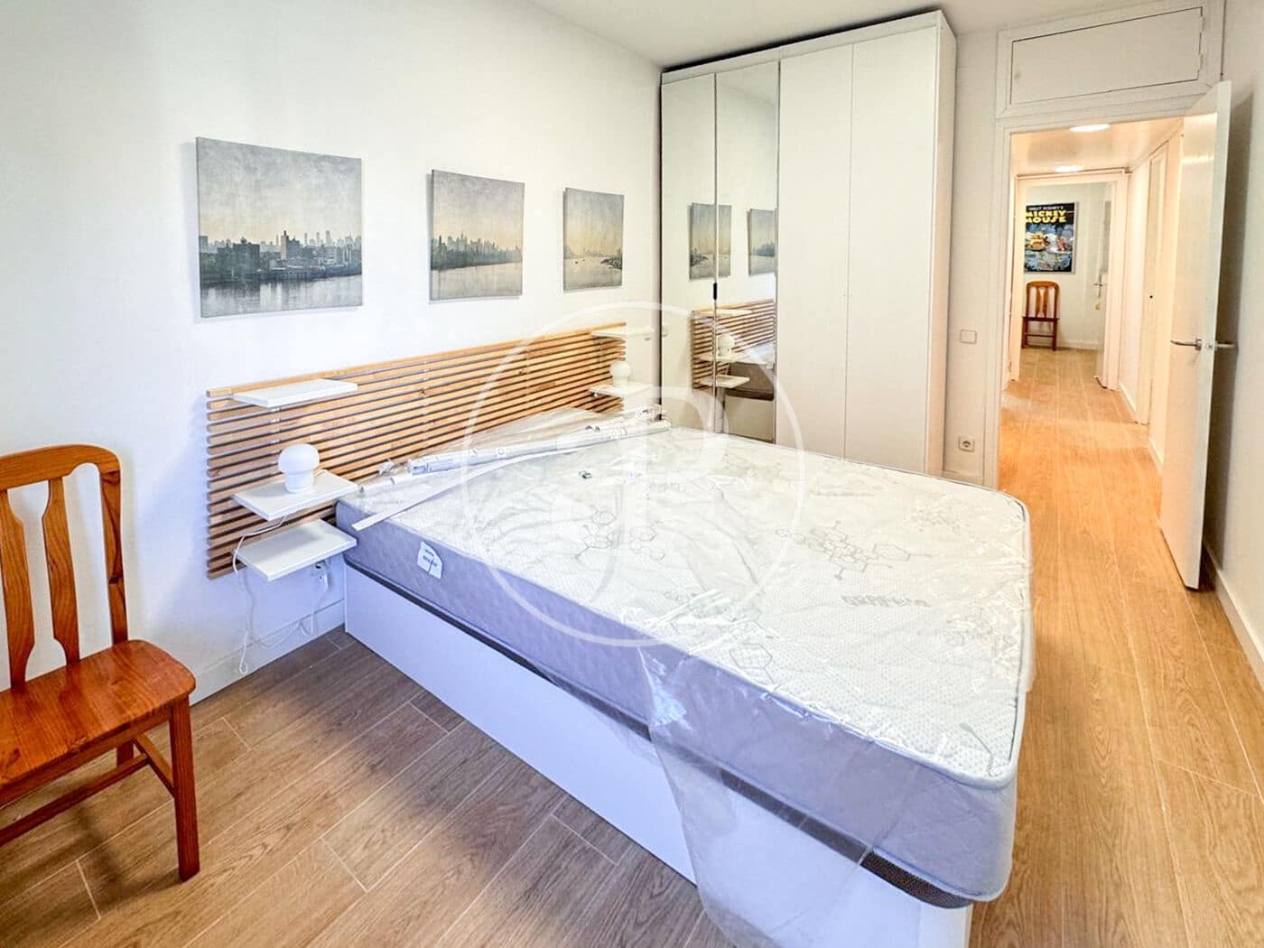 4 quarto Apartamento para arrendar em Barcelona cidade - 2 795 € (Ref: 8986673)