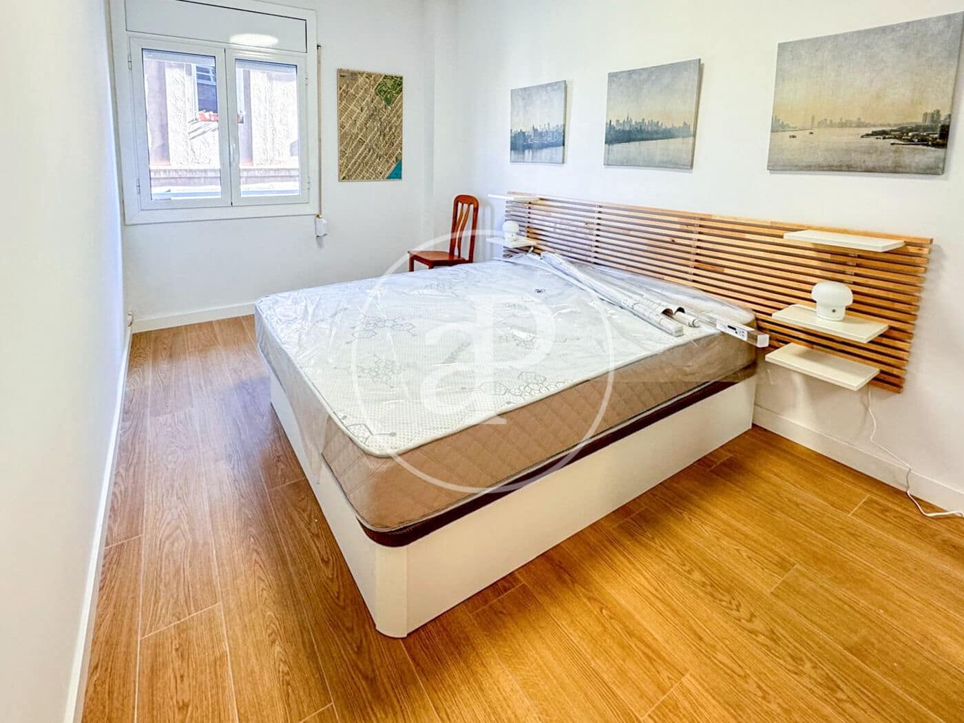 4 quarto Apartamento para arrendar em Barcelona cidade - 2 795 € (Ref: 8986673)