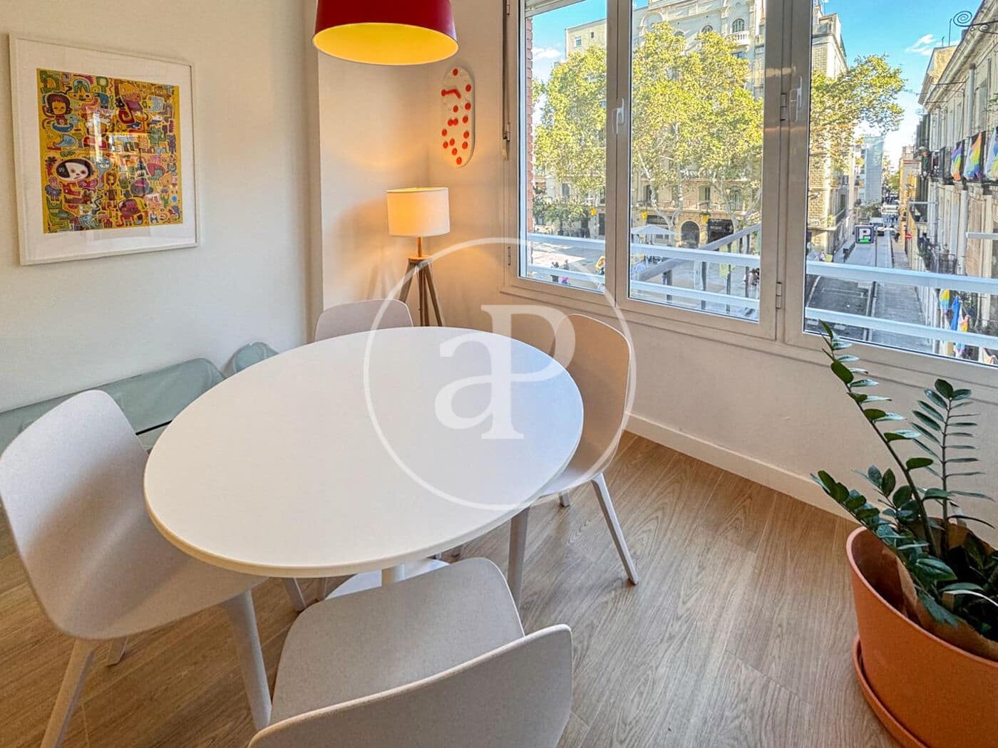 4 quarto Apartamento para arrendar em Barcelona cidade - 2 795 € (Ref: 8986673)