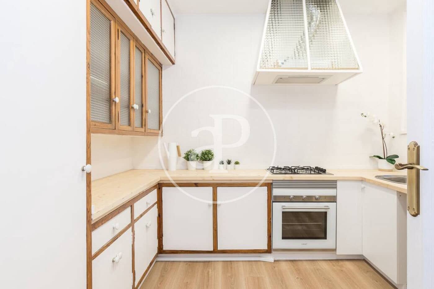 5 soverom Leilighet til leie i Barcelona by - € 4 500 (Ref: 8986677)