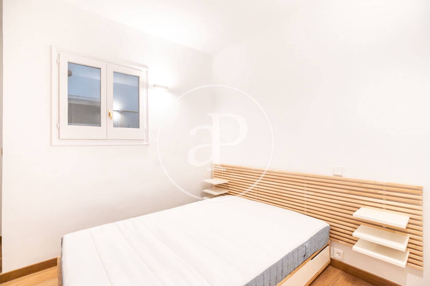 Appartement de 5 chambres à louer à Barcelone ville - 3 150 € (Ref: 8986683)