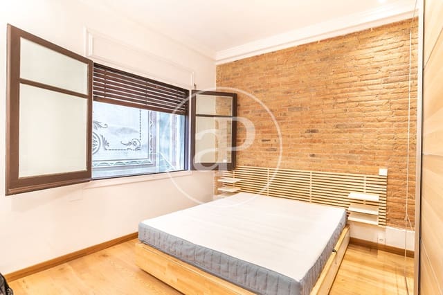 5 soveværelse Lejlighed til leje i El Barri Gòtic, Barcelona by - € 3.150 (Ref: 8986683)