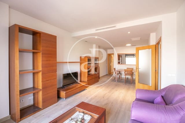 3 bedroom Apartment for rent in La Nova Esquerra de L'Eixample, Barcelona city - € 2,500 (Ref: 8986684)