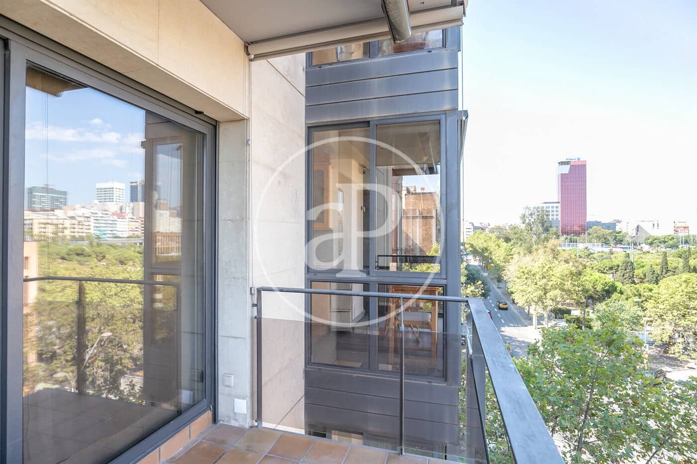 3 bedroom Apartment for rent in Barcelona city - € 2,500 (Ref: 8986684)