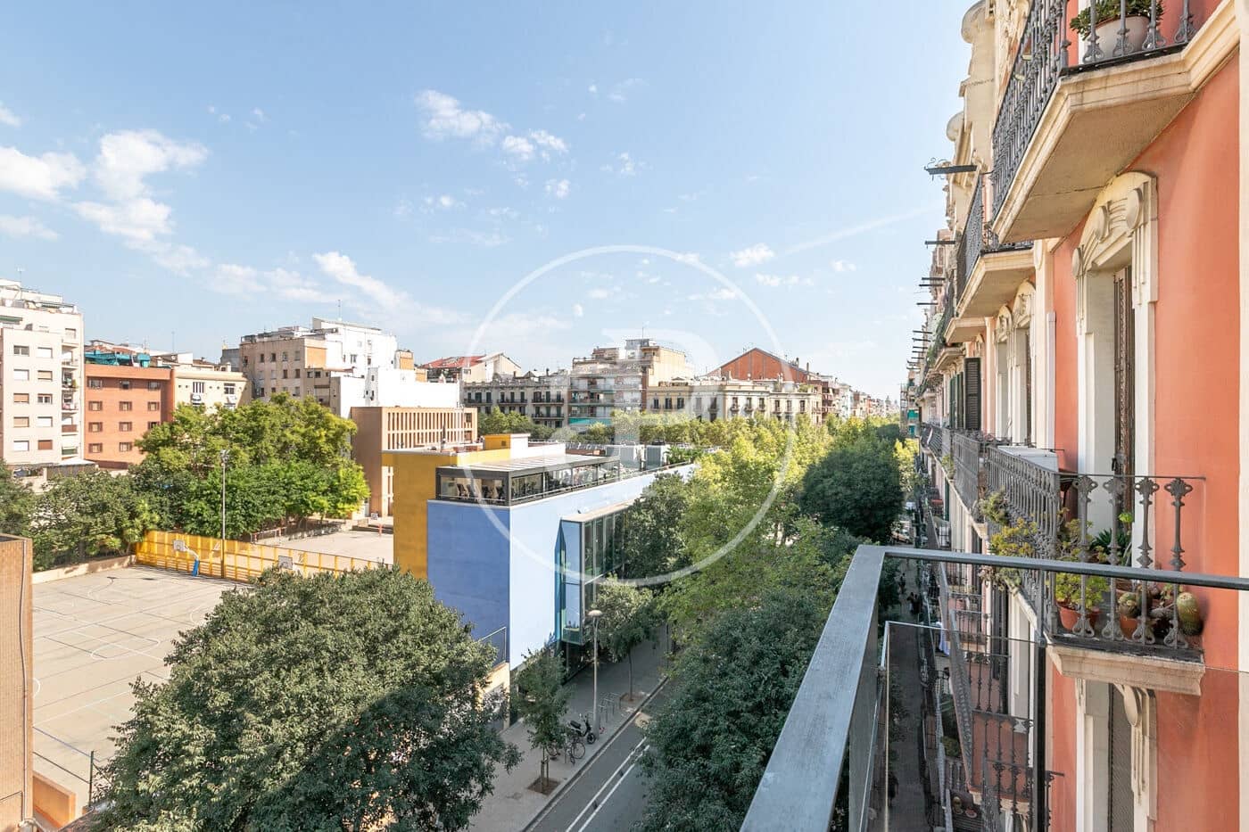 3 bedroom Apartment for rent in Barcelona city - € 2,500 (Ref: 8986684)