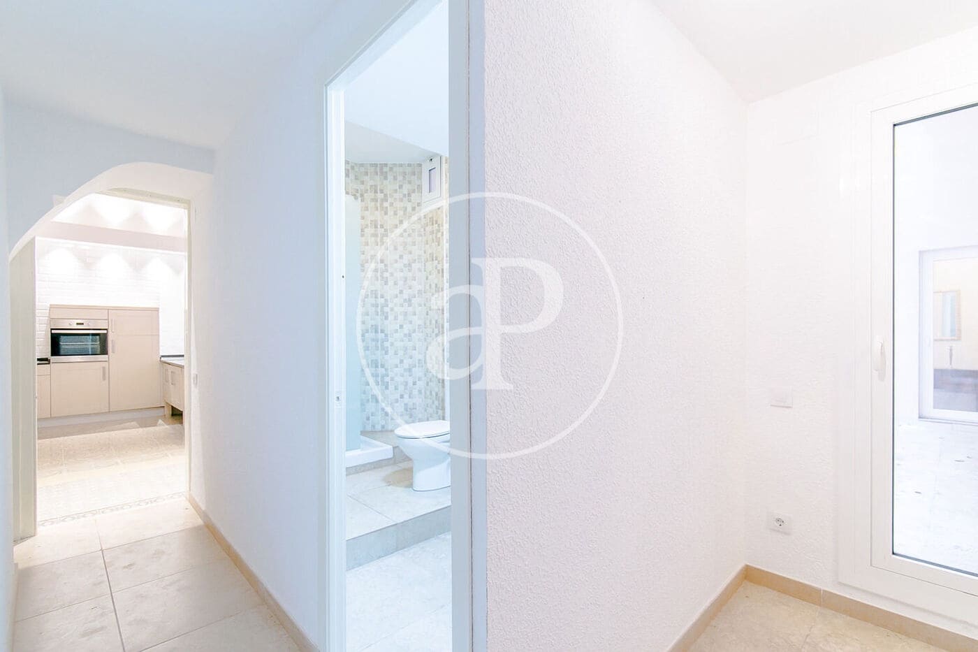 Apartamento de 4 habitaciones en Barcelona ciudad en alquiler - 3.200 € (Ref: 8986687)