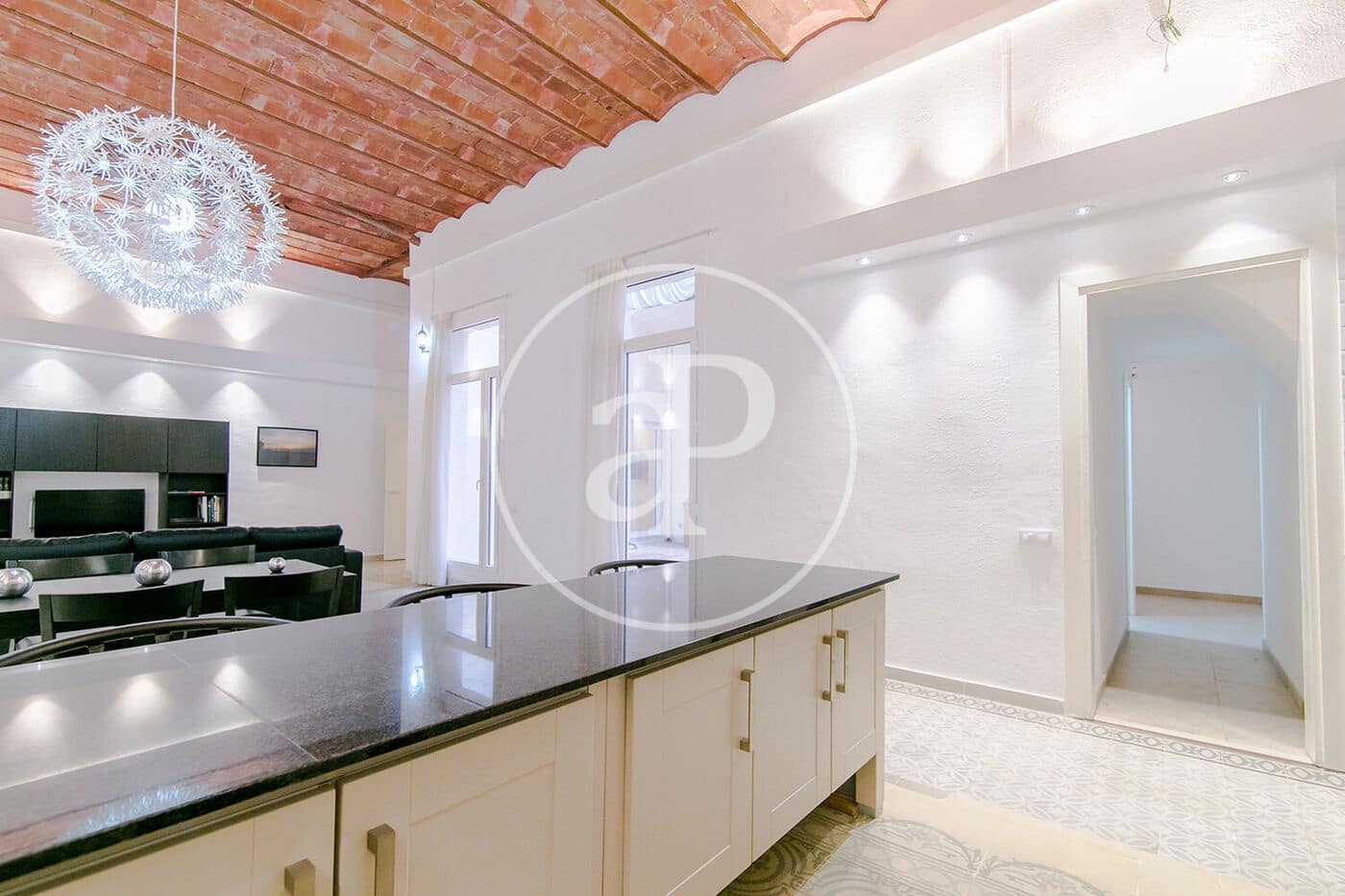 Apartamento de 4 habitaciones en Barcelona ciudad en alquiler - 3.200 € (Ref: 8986687)
