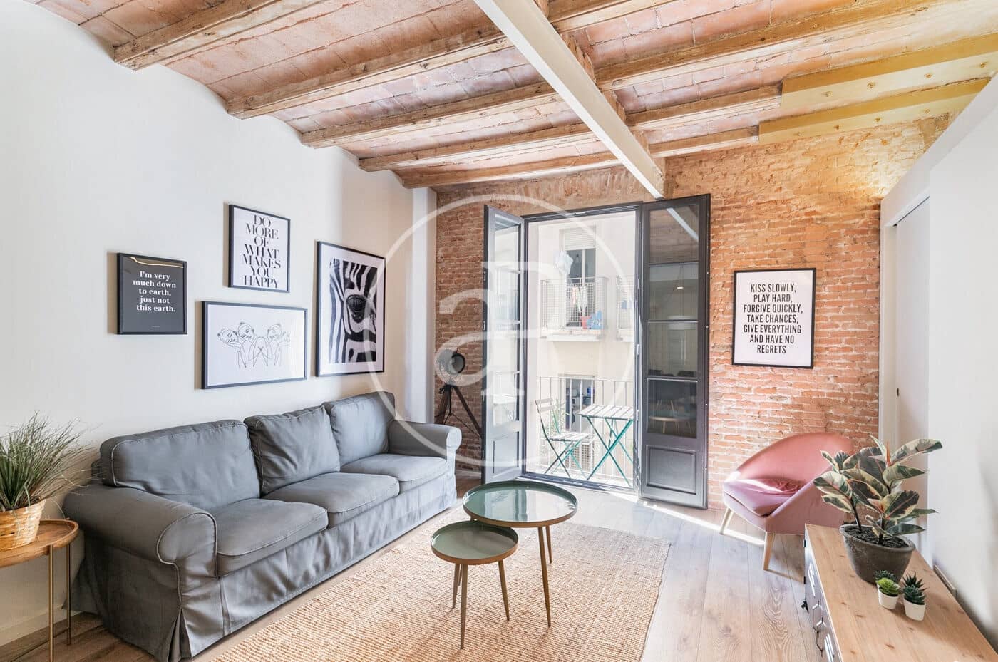 1 slaapkamer Appartement te huur in Barcelona stad met zwembad - € 1.225 (Ref: 8986688)