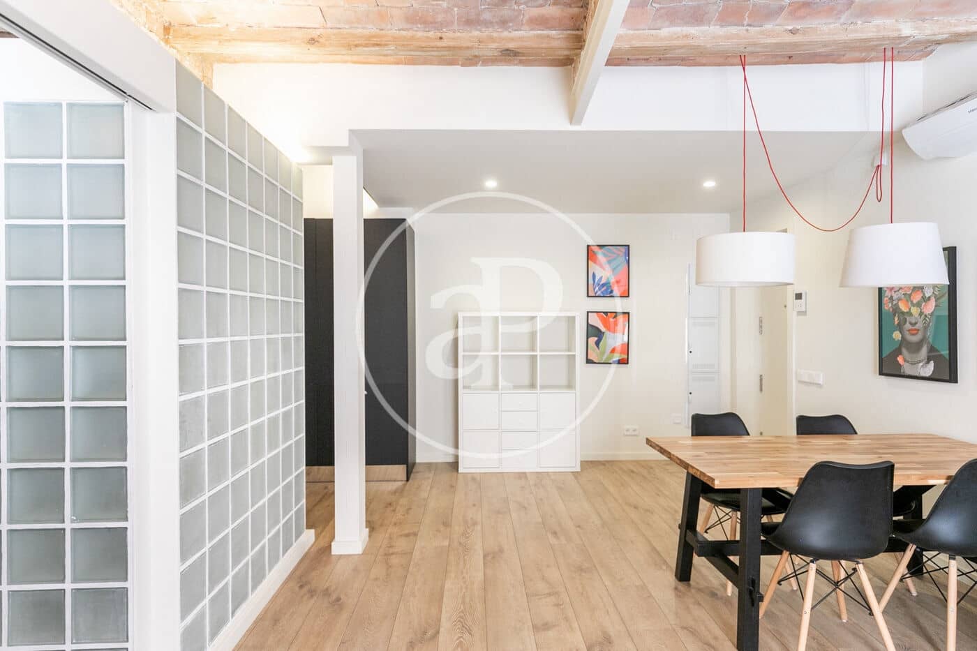 1 slaapkamer Appartement te huur in Barcelona stad met zwembad - € 1.225 (Ref: 8986688)