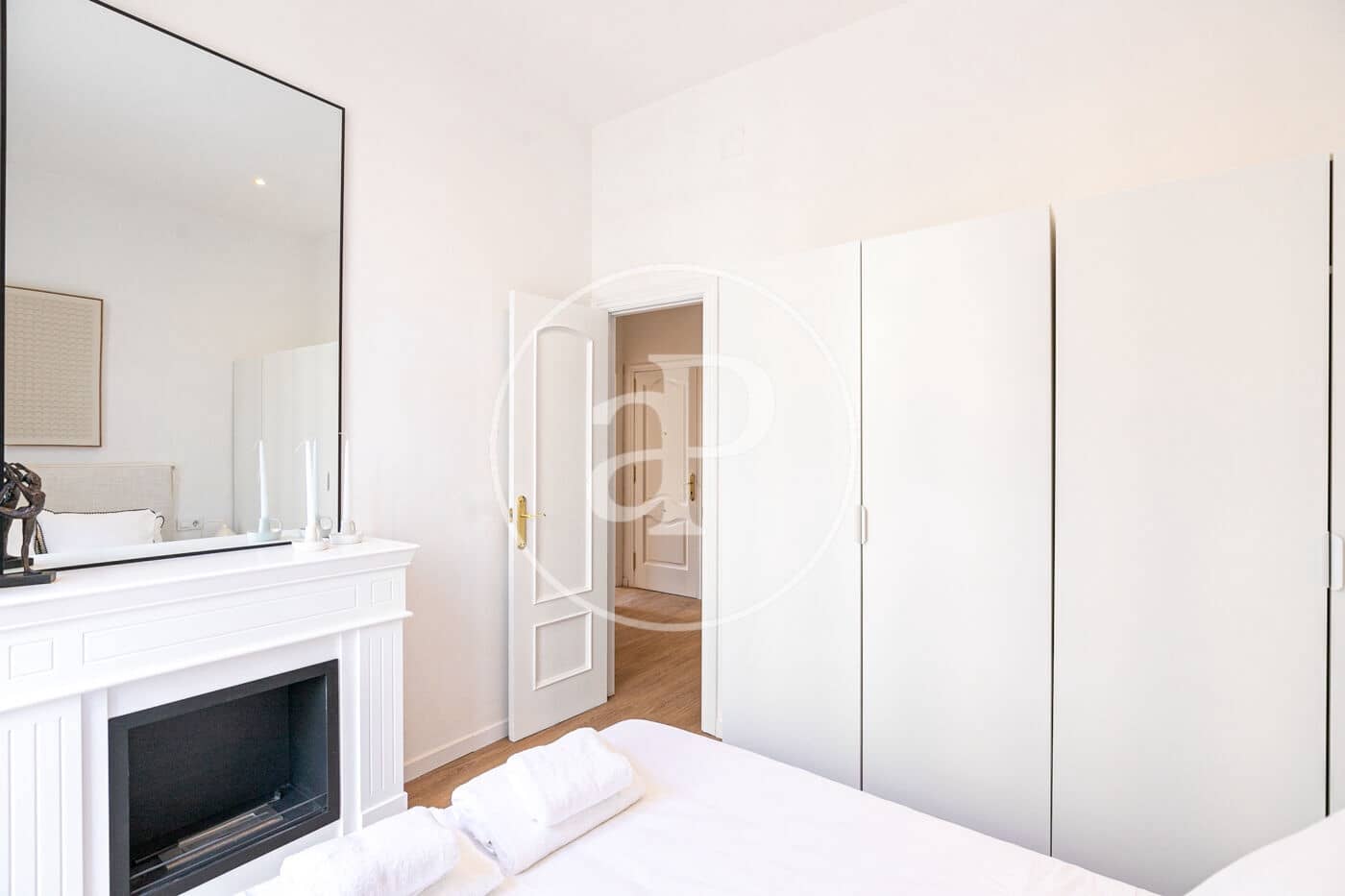 2 Zimmer Apartment zu vermieten in Barcelona Stadt - 2.400 € (Ref: 8986692)