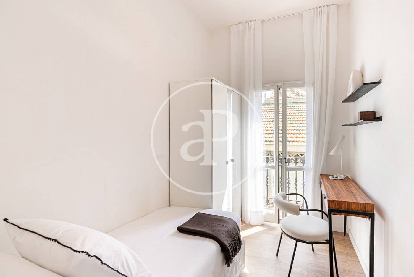 2 Zimmer Apartment zu vermieten in Barcelona Stadt - 2.400 € (Ref: 8986692)